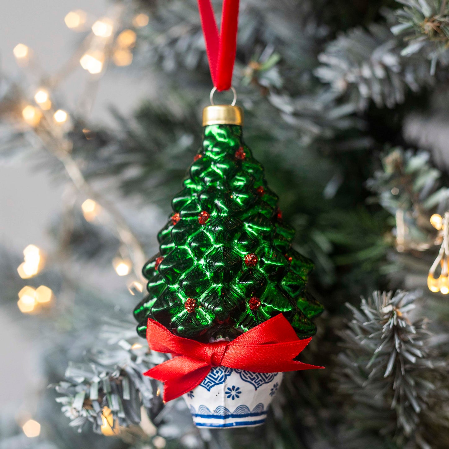 HAND PAINTED GLASS DECORATION : Chinoiserie Tree