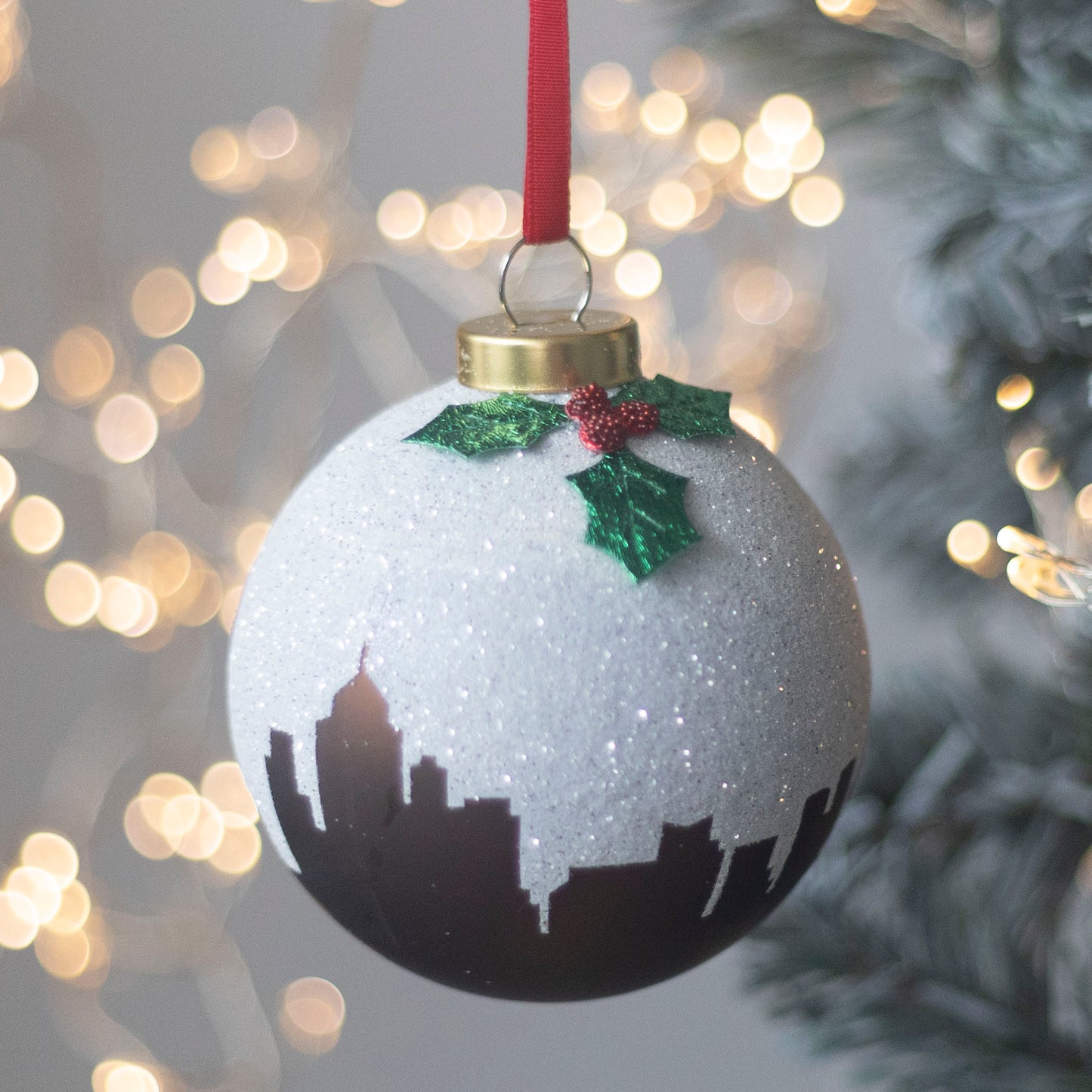 GLASS BAUBLE: Christmas Pudding