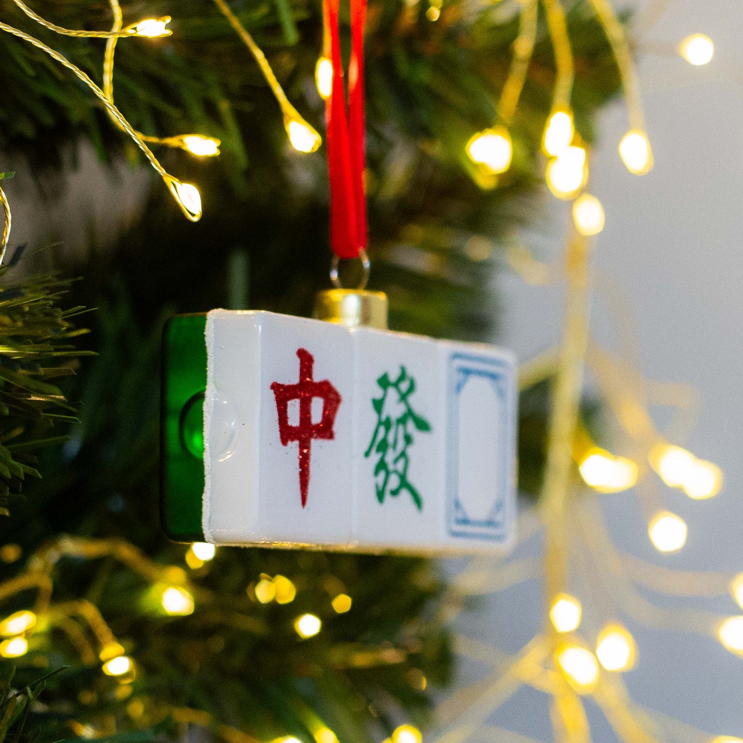 HAND PAINTED GLASS DECORATION : Mahjong
